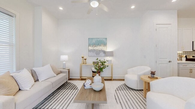 Building Photo - 468 Herringbone Ct