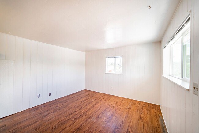 Foto del edificio - 434 N Norris Ave