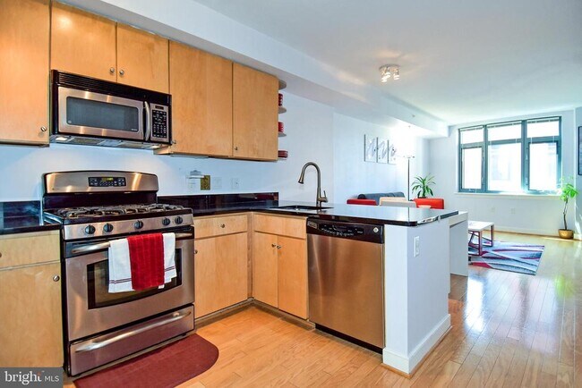 Foto del edificio - 1117 10th St NW