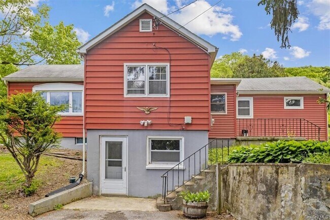 Building Photo - 508 NY-9D