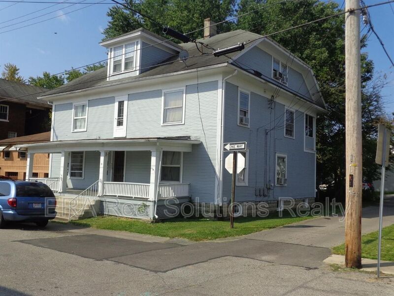 51 S Spring St Unit 1, Wilmington, OH 45177 Condo for Rent in Wilmington, OH