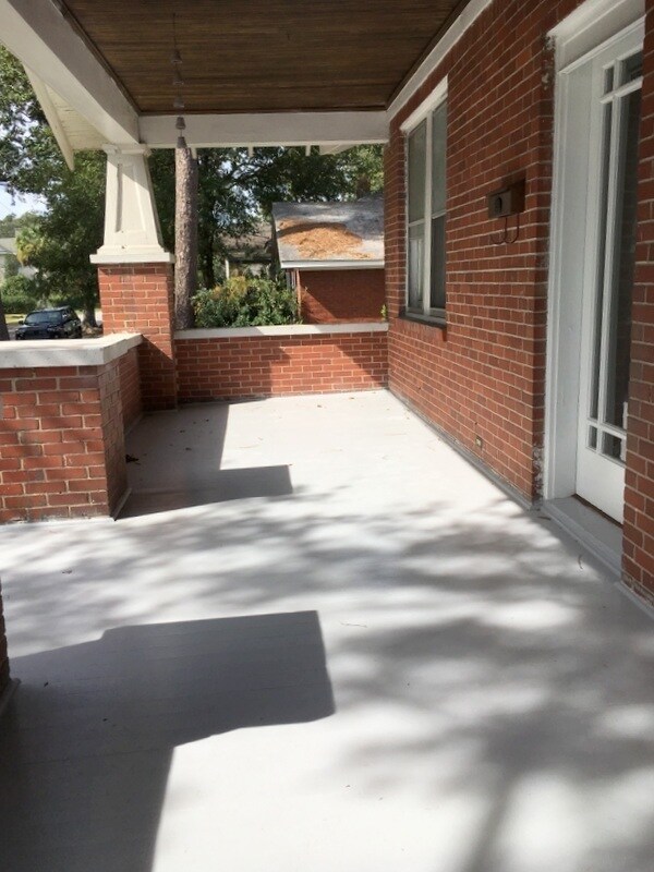 Foto del edificio - Great Single Family Home Walking Distance to Park Circle