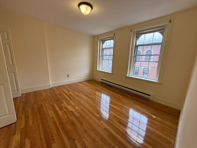 Foto del edificio - 80 West Cedar St