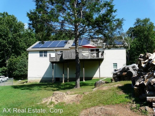 Building Photo - 16 E Lovell St