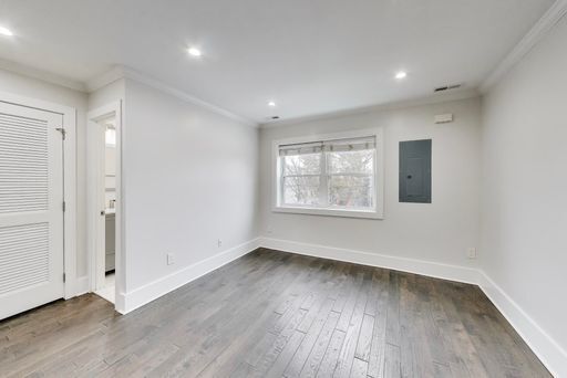 Foto del edificio - 5031 H St SE