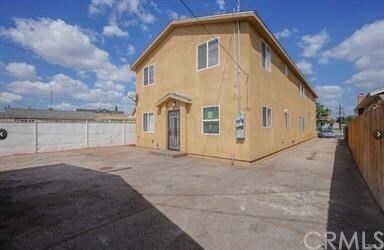 Building Photo - 412 E 65th St