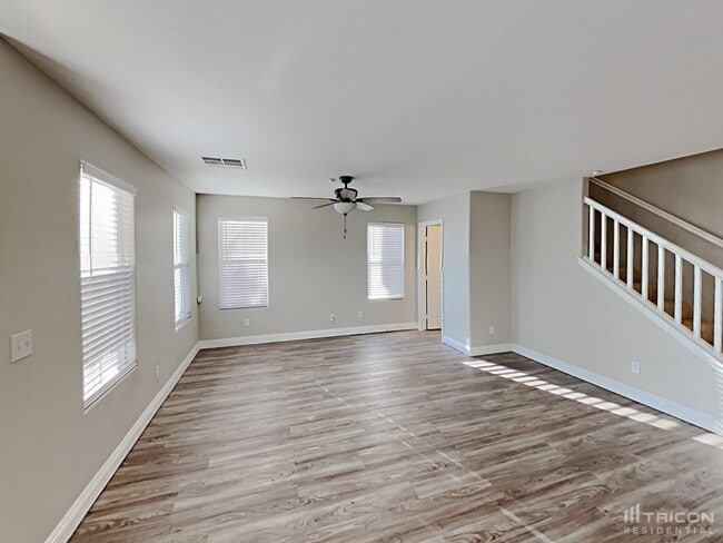 Building Photo - 8940 Annabeth Ct