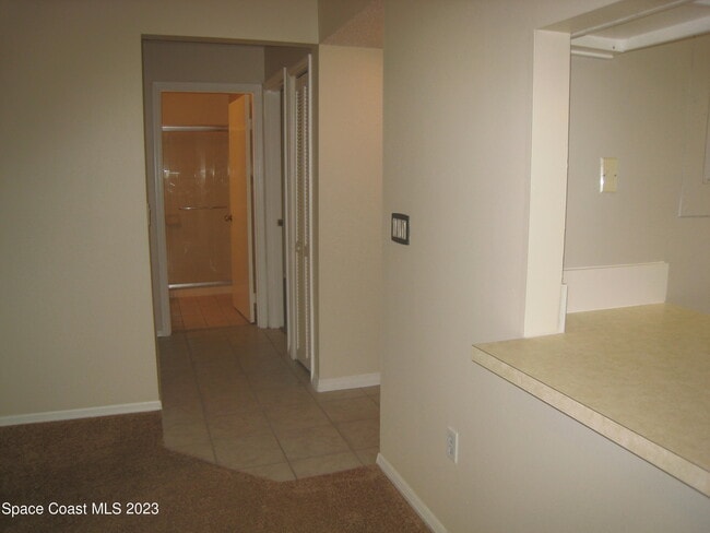 Building Photo - 201 International Dr