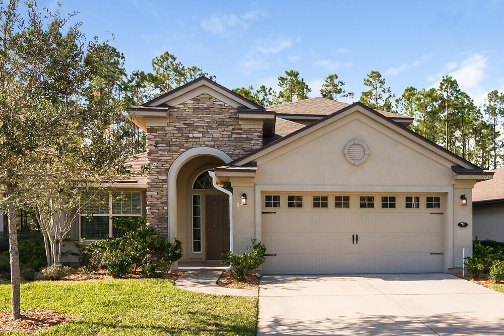 Foto principal - 71 Stirlingshire Ct