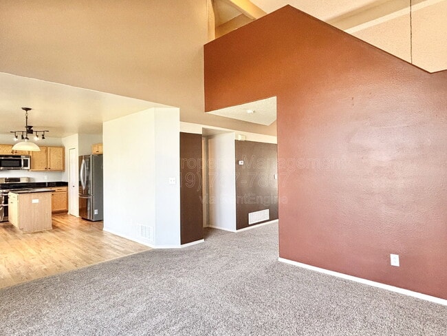 Photo - 212 Oxbow Drive House