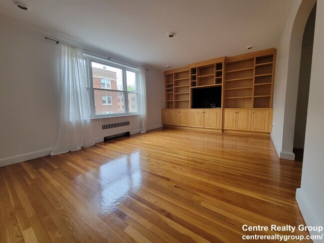 Foto del edificio - 76 Strathmore Rd