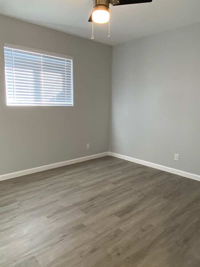 Foto del edificio - 104 Catherine St