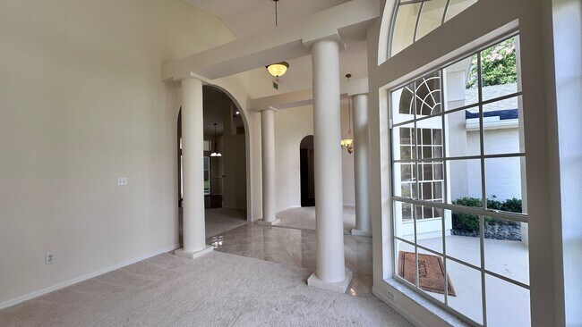 Building Photo - 7468 Aprelle Dr