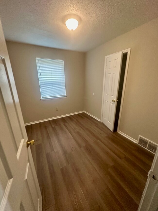 Photo - 3474 Beech Grove Rd House