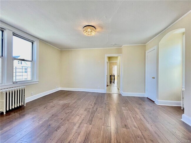 Building Photo - 50 Villa Ave