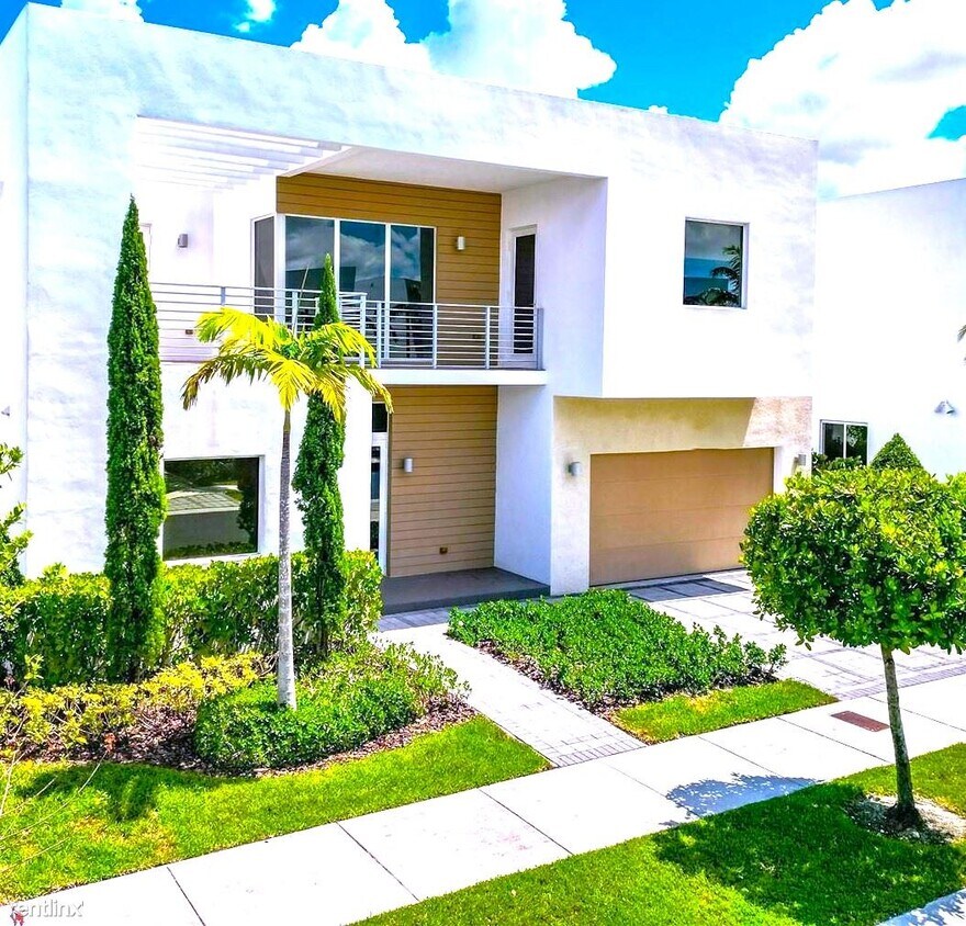 Foto del edificio - 4 br, 4 bath Townhome - 10067 NW 75th Ter ...