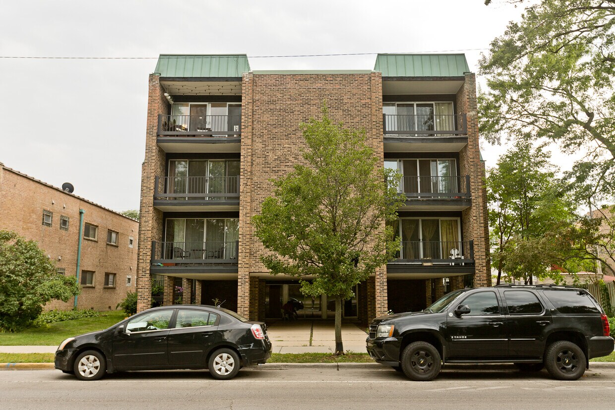 4136 N California Ave Unit 303, Chicago, IL 60618 Condo for Rent in