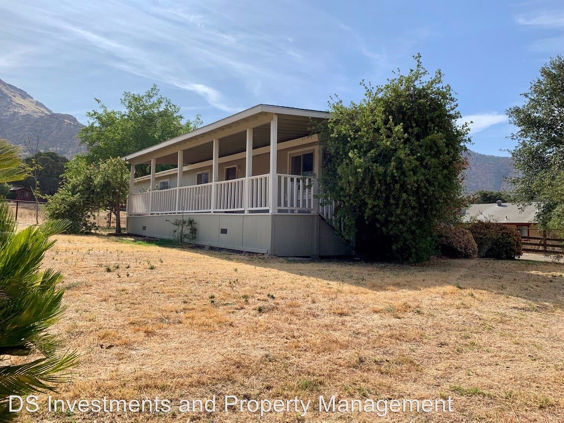 Foto del edificio - 40713 Old Three Rivers Rd