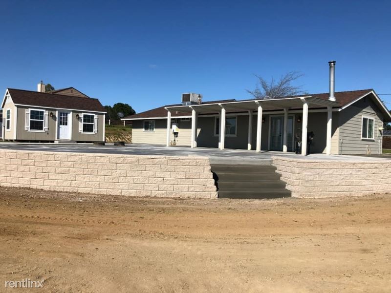 Primary Photo - 3 br, 2 bath House - 4175 Jardine Rd