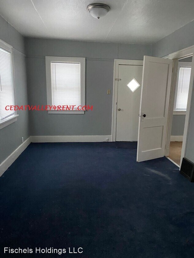 Foto del edificio - 2 br, 1 bath House - 253 Monroe St