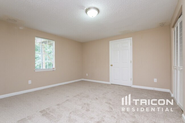 Building Photo - 6260 Phillips Lake Way Lithonia GA