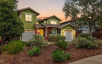 Building Photo - 2085 Fixlini St