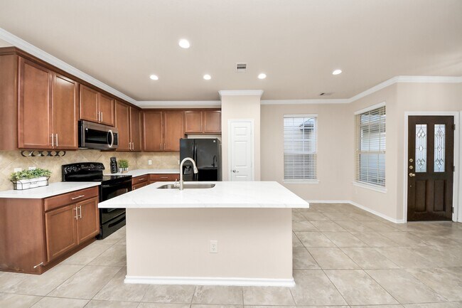 Building Photo - 24642 Folkstone Cir