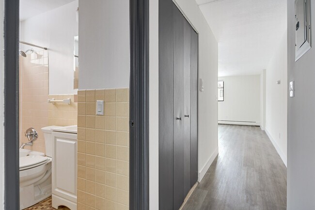 Foto del edificio - 3135 Dupont Ave S