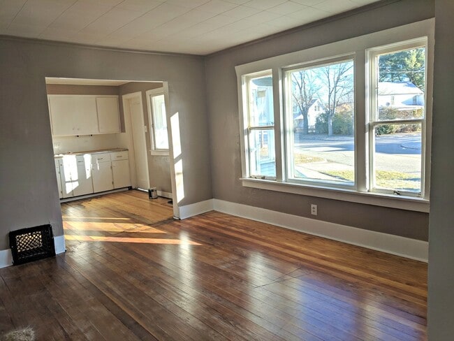 Foto del edificio - 1251 Kenneth St