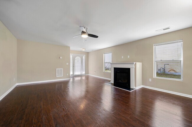 Building Photo - 3503 Ebb Cir