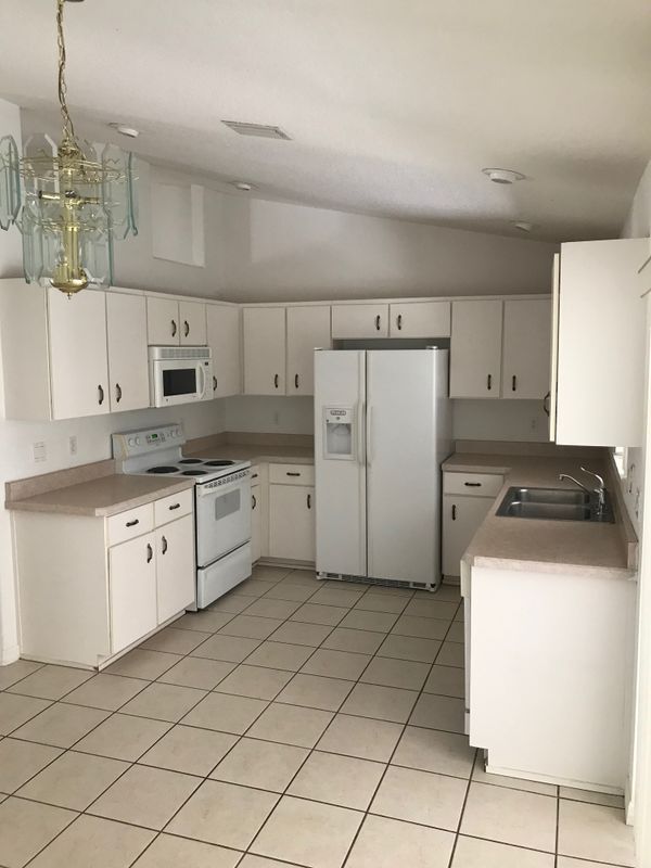 Foto del edificio - 9 Rainbow Ln