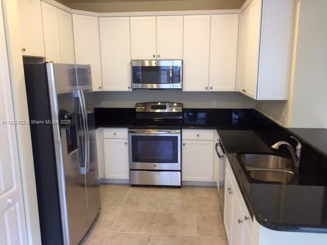 Building Photo - 8449 Blue Cove Way