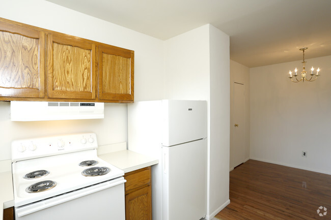 Una Bedroom-Kitchen - Brentwood Gardens