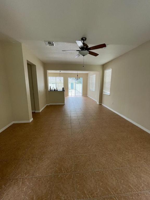 Foto del edificio - 7355 Millstone St