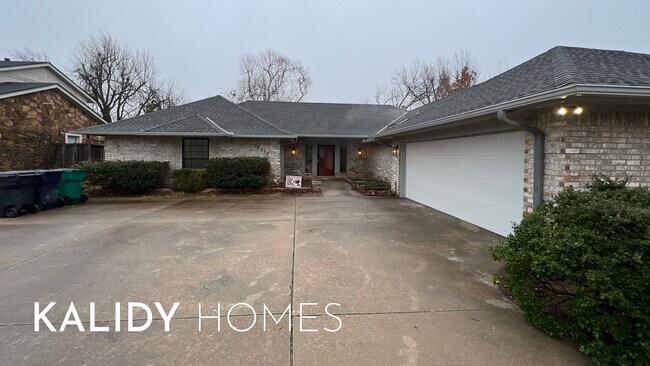 Foto del edificio - 12510 Maple Ridge Rd