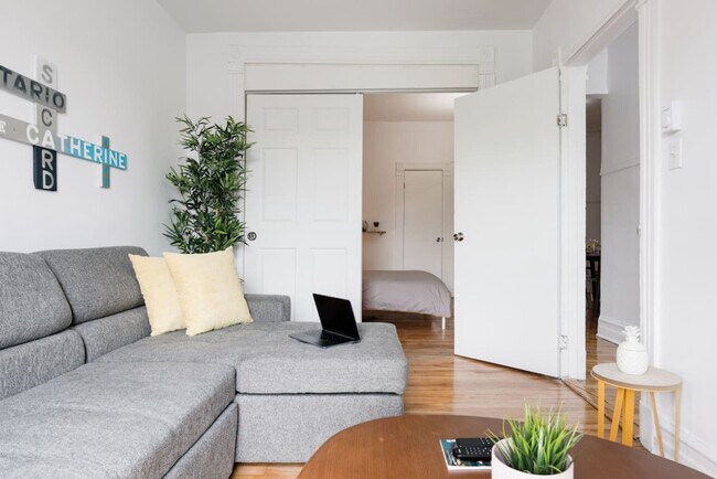 Photo du bâtiment - 4629 Rue Ontario E