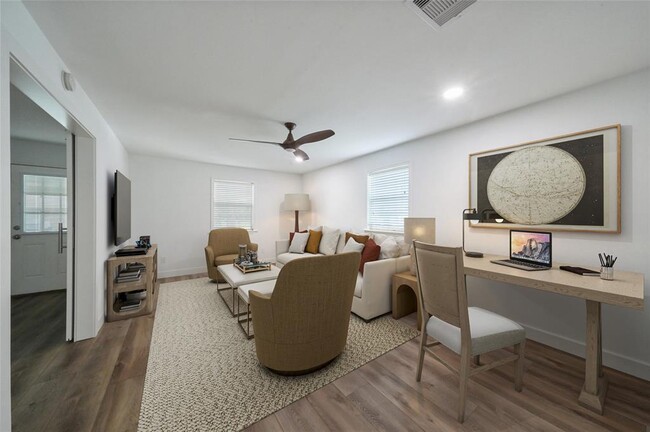 Building Photo - 9052 Grand Lake Estates Dr