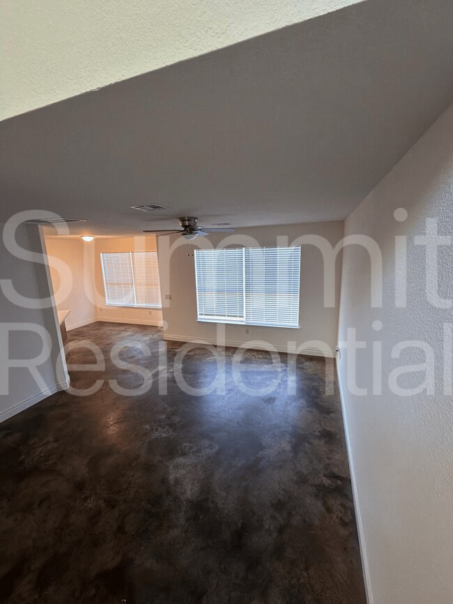 Foto del edificio - 190 Prairie Springs Loop