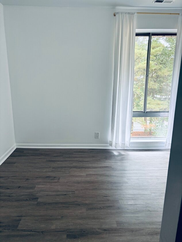 114 Van Buren Rd Unit 11, Voorhees, NJ 08043 Condo for Rent in