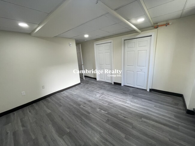 Foto del edificio - 357 Cambridge St