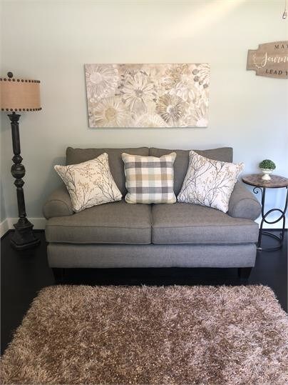 Foto principal - 1350 Trent Blvd