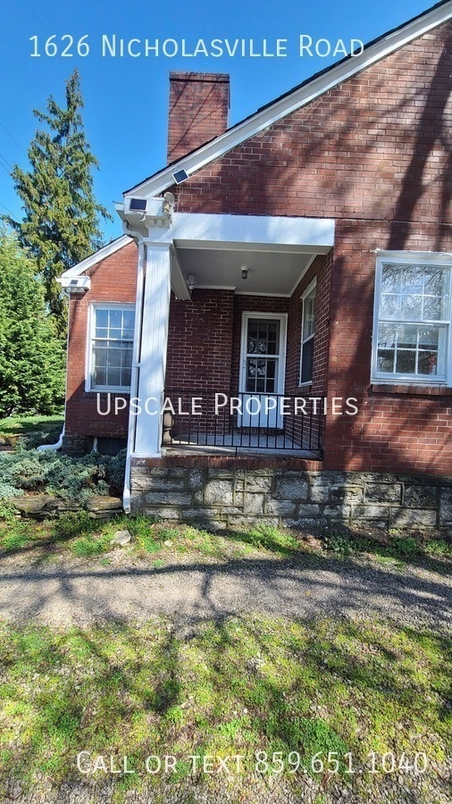 Photo - 1626 Nicholasville Rd House