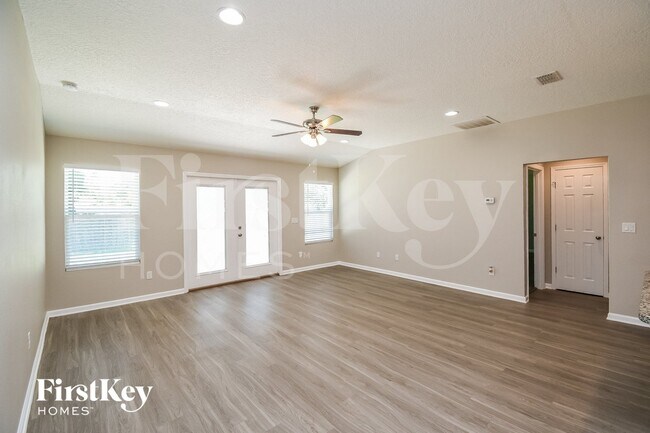 Foto del edificio - 9729 Kline Rd