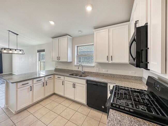 Foto del edificio - 14105 Fallsprings Way