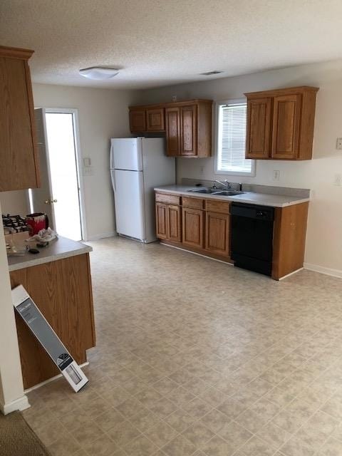 Building Photo - 180 Waters Edge Dr