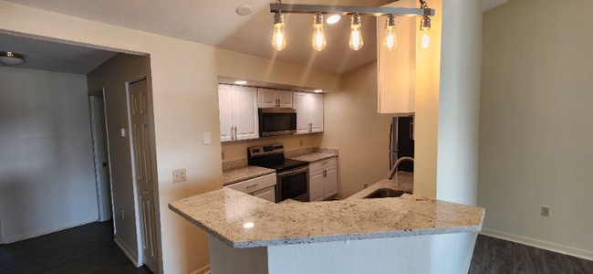 Foto del edificio - 10085 W Lisbon Ave