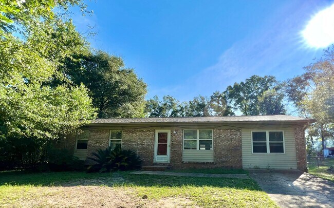 Photo - 4011 Wood Dr House