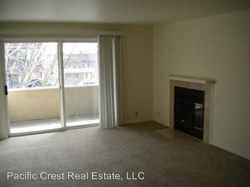 Building Photo - 617 5th Ave W