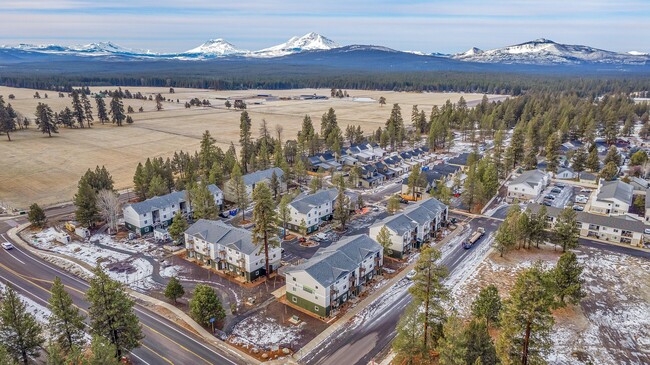 Building Photo - The Grove at Sunset Meadows