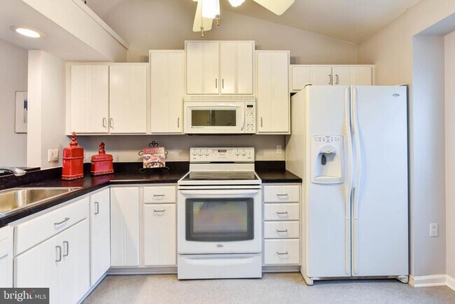 Foto del edificio - 2839 Yarling Ct